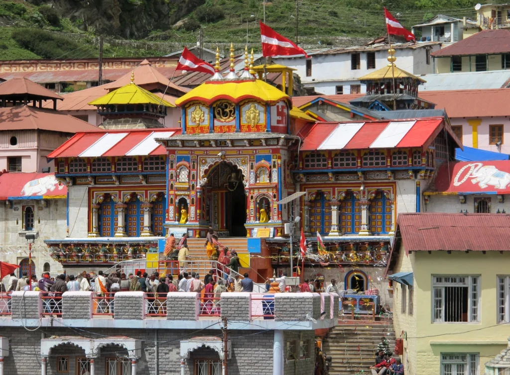 Badrinath Temple - 4 Dham Yatra