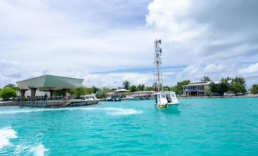 book your honeymoon stay in maldives
